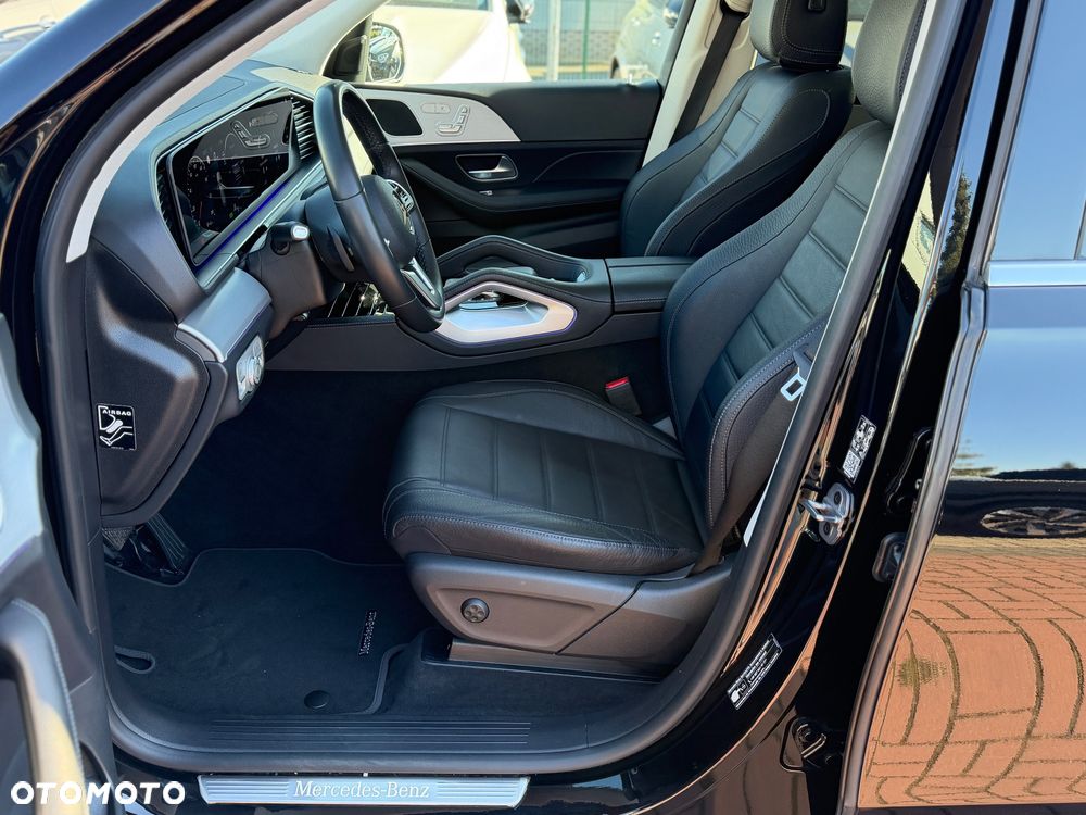 Mercedes-Benz GLE 300 d 4Matic 9G-TRONIC AMG Line - 8