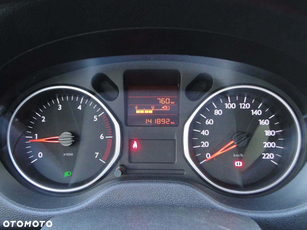 Citroën C-Elysée 1.2 PureTech Attraction - 27