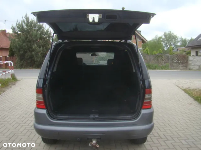 Mercedes-Benz ML 270 2.7CDI CIĘŻARYY 2-OSOBY 3.365KG-NA HAKU - 9