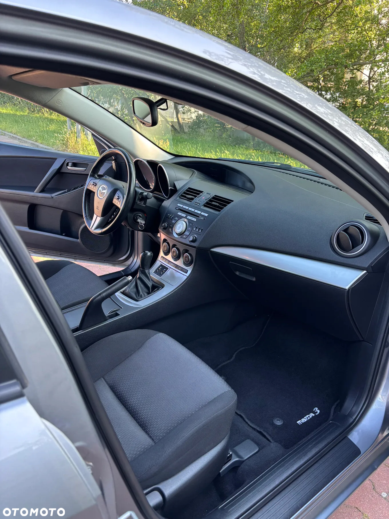 Mazda 3 1.6 Exclusive + - 7