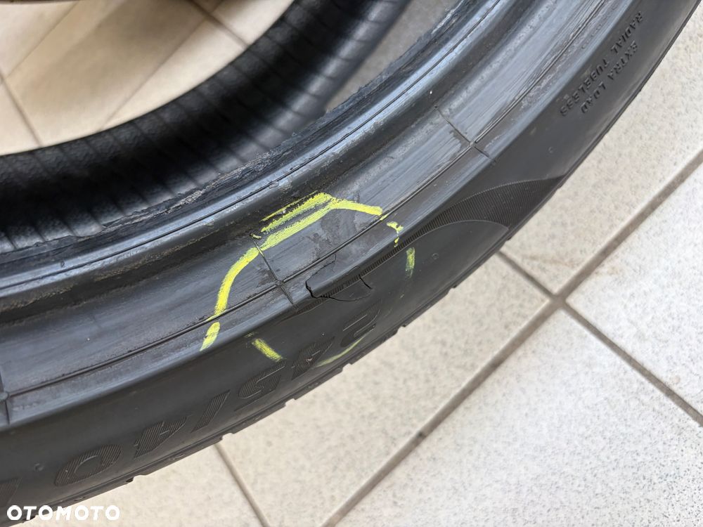 Opony Pirelli 245/40 R21 - 6