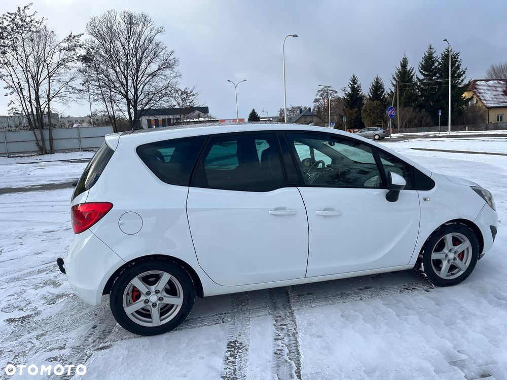 Opel Meriva 1.4 Color Edition - 9