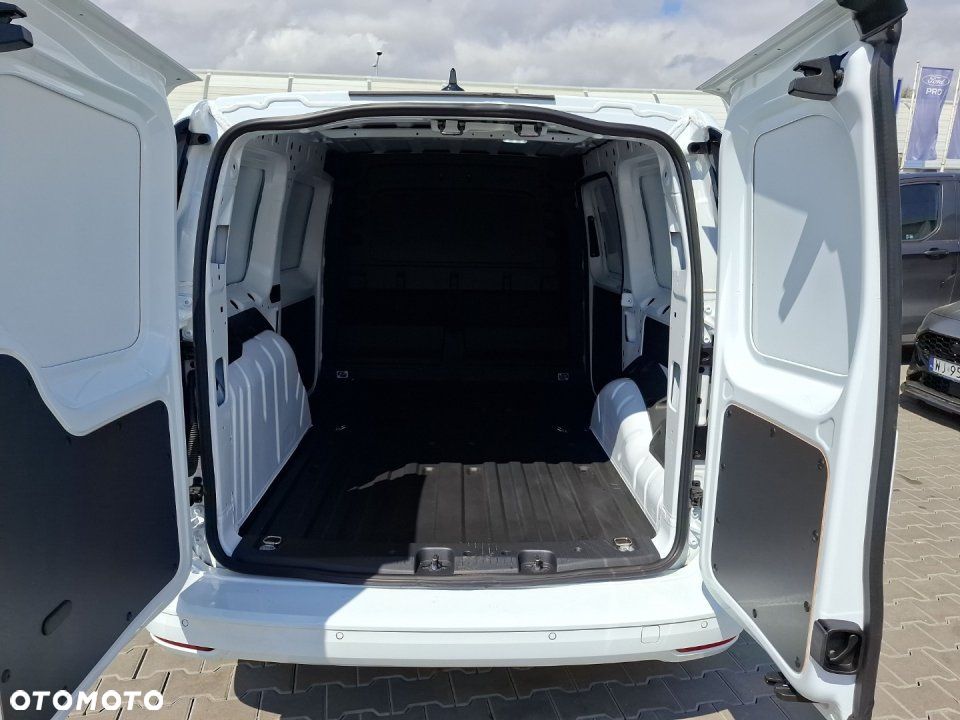 Ford Transit Connect - 18