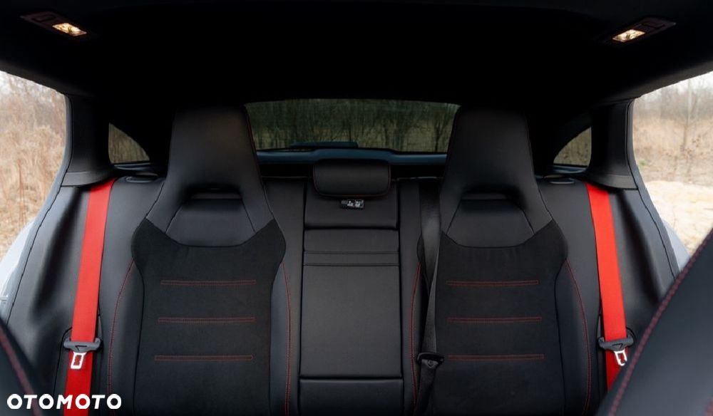 Mercedes-Benz CLA AMG 35 4-Matic 7G-DCT - 9