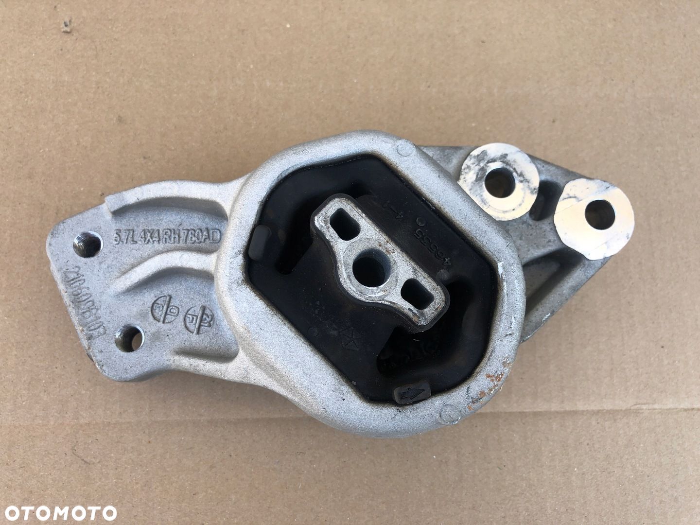 DODGE RAM 1500 V 2019-2024 PODUSZKA ŁAPA 5.7L 4X4 LH 781AB 46535 - 1