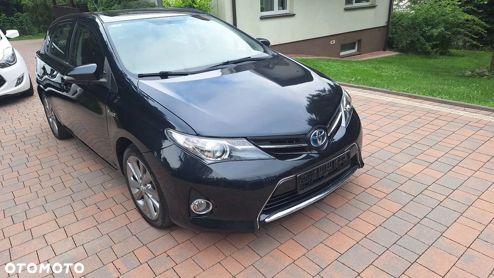 Toyota Auris - 1