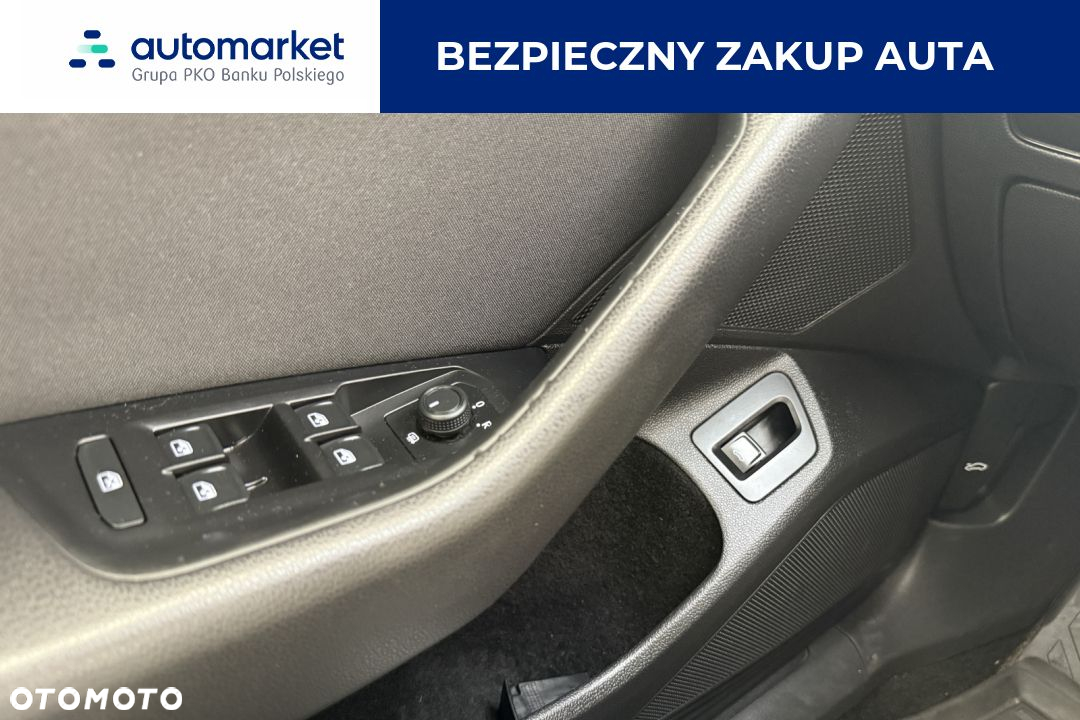 Volkswagen Passat 2.0 TDI Business DSG - 13