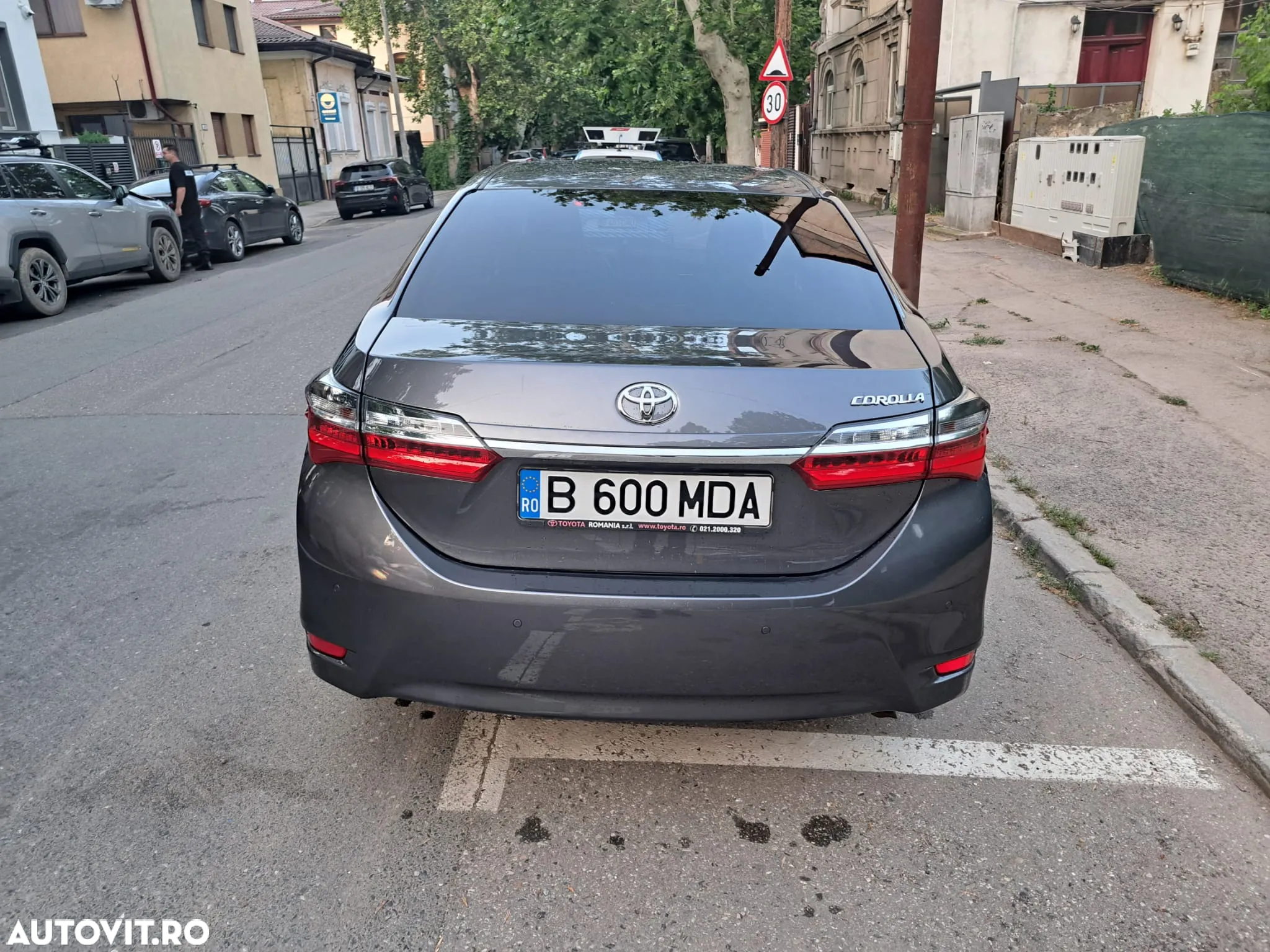 Toyota Corolla 1.6 Valvematic CVT Sol - 9