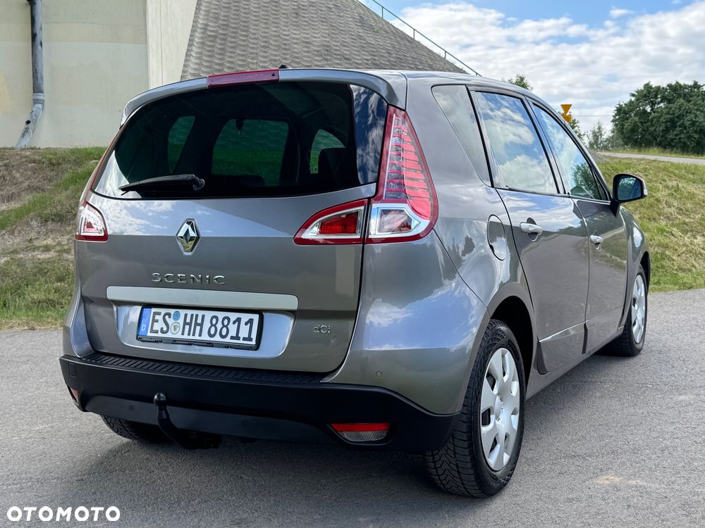 Renault Scenic - 32
