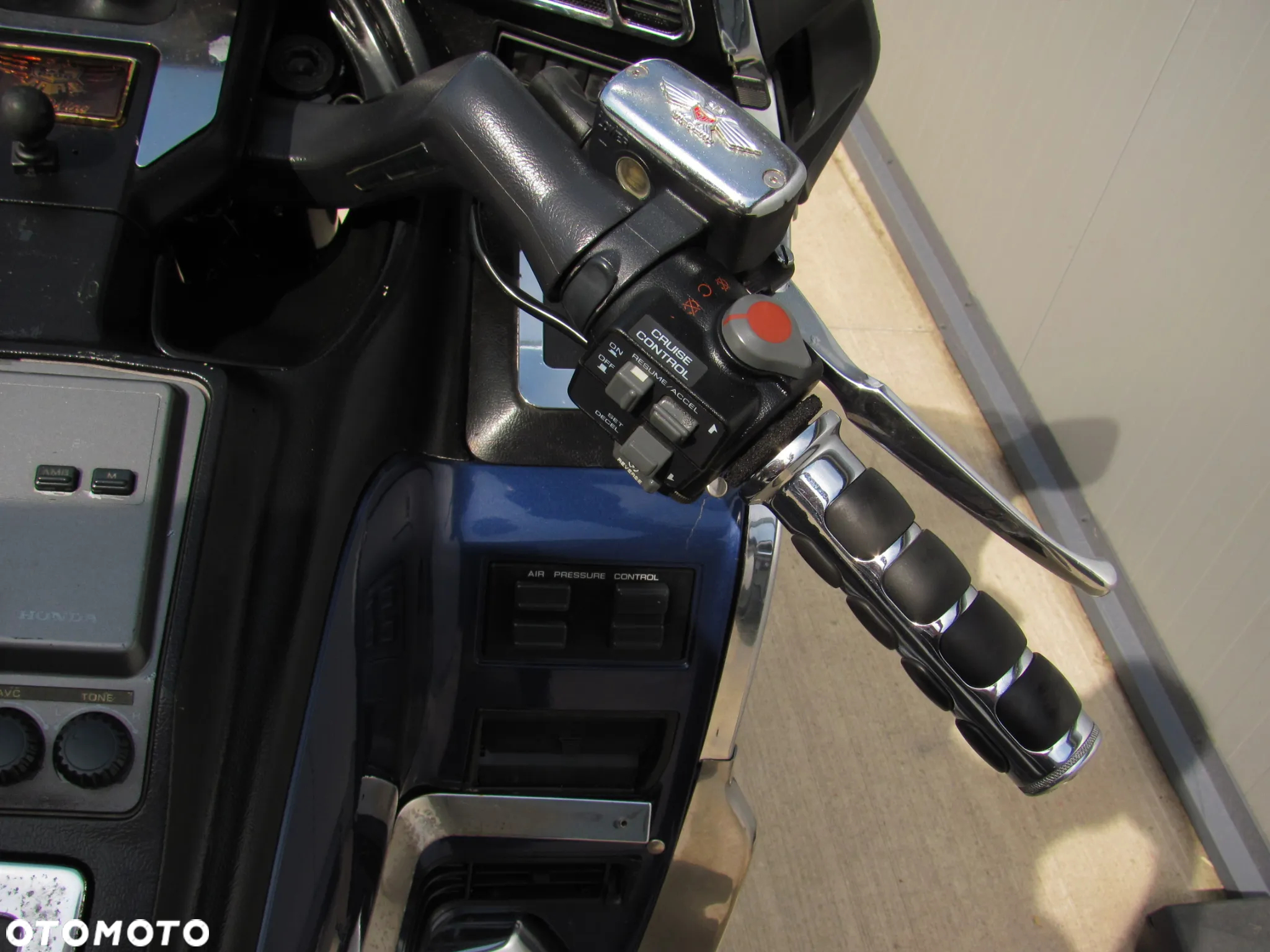 Honda GL - 16