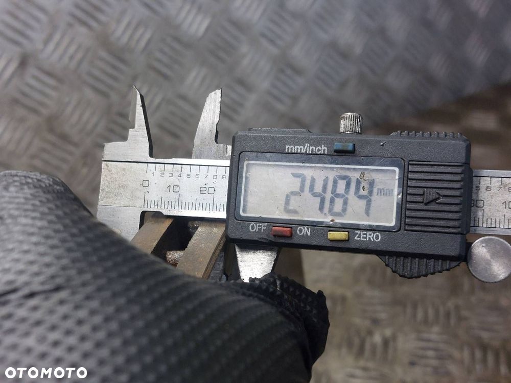 TARCZE HAMULCOWE PRZÓD + KLOCKI + ZACISKI AUDI A4 B6 1.8 T - 7