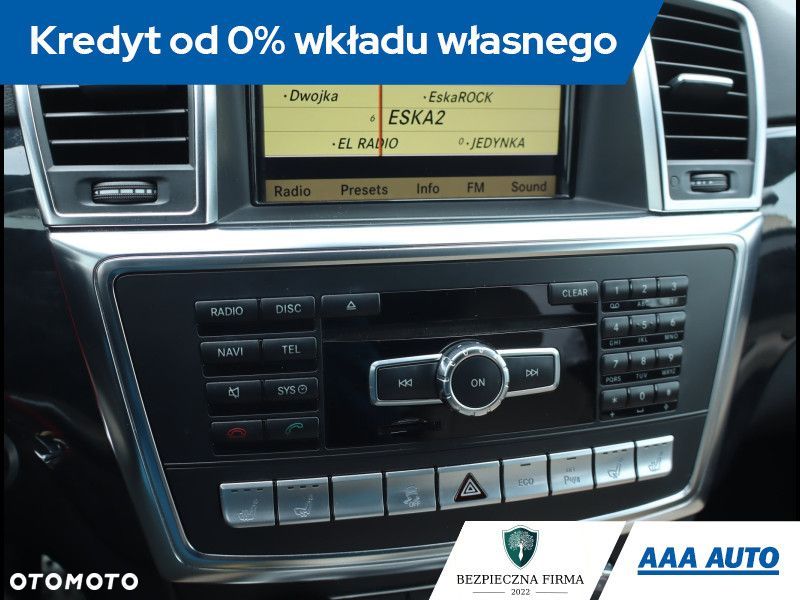 Mercedes-Benz ML - 14