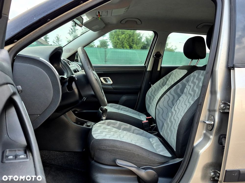 Skoda Fabia 1.2 TSI STYLE EDITION - 10