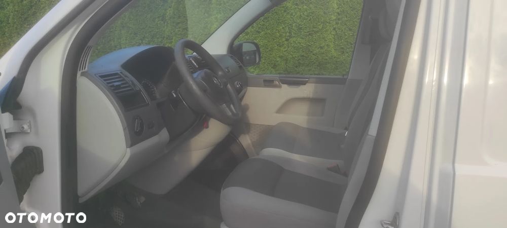 Volkswagen TRANSPORTER NAPEND 4X4 POLSKI SALON 1 WŁASCICIEL BEZWYPADKOWY - 7