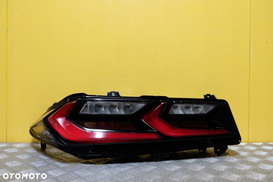 CHEVROLET CORVETTE C8 2019 - LAMPA TYŁ LEWA TYLNA LED USA - 1