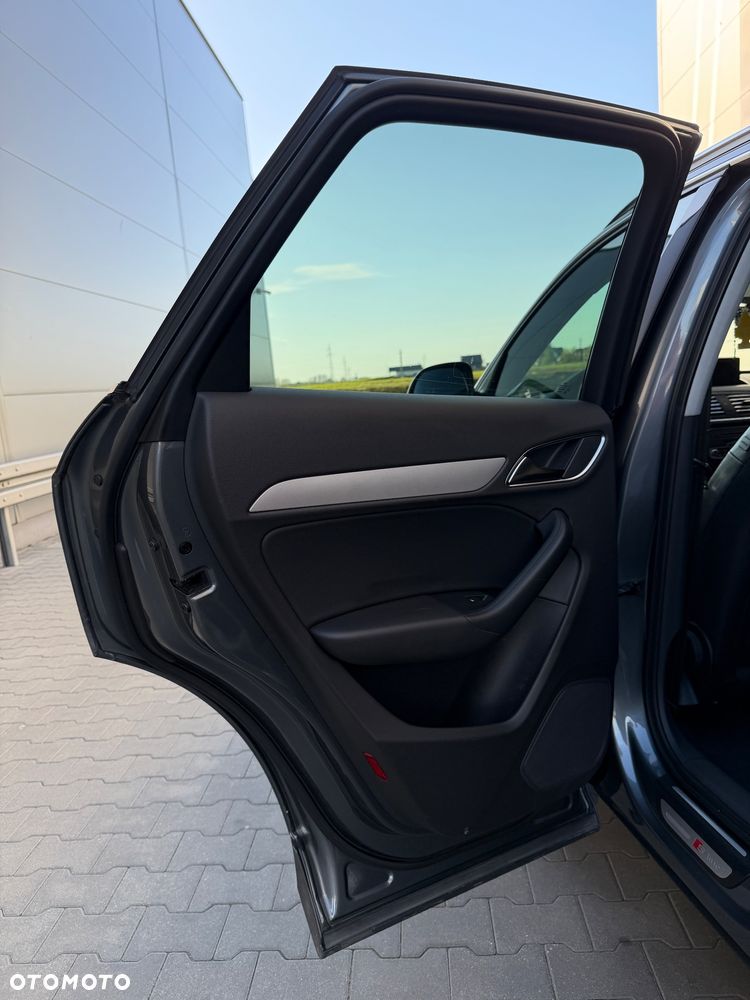 Audi Q3 - 21