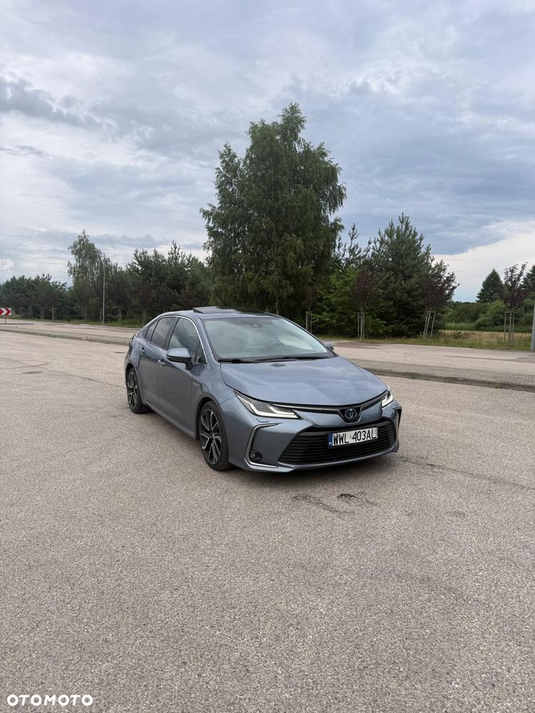 Toyota Corolla 1.8 Hybrid Executive - 1