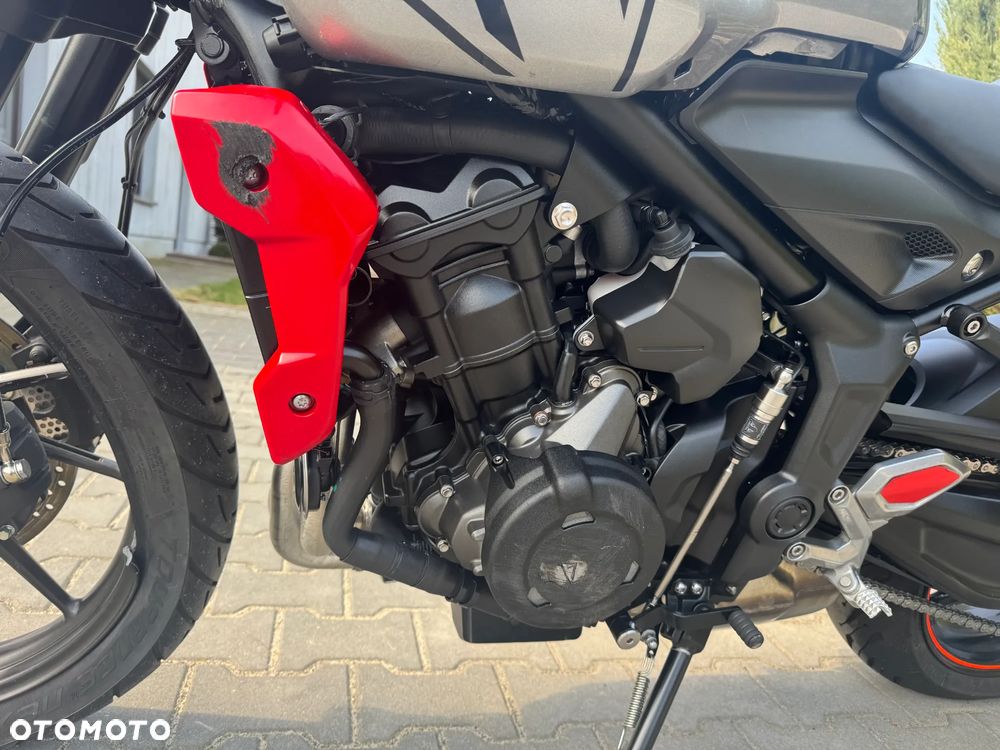 Triumph Trident - 22