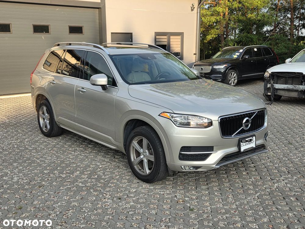 Volvo XC 90 T5 AWD Momentum - 2