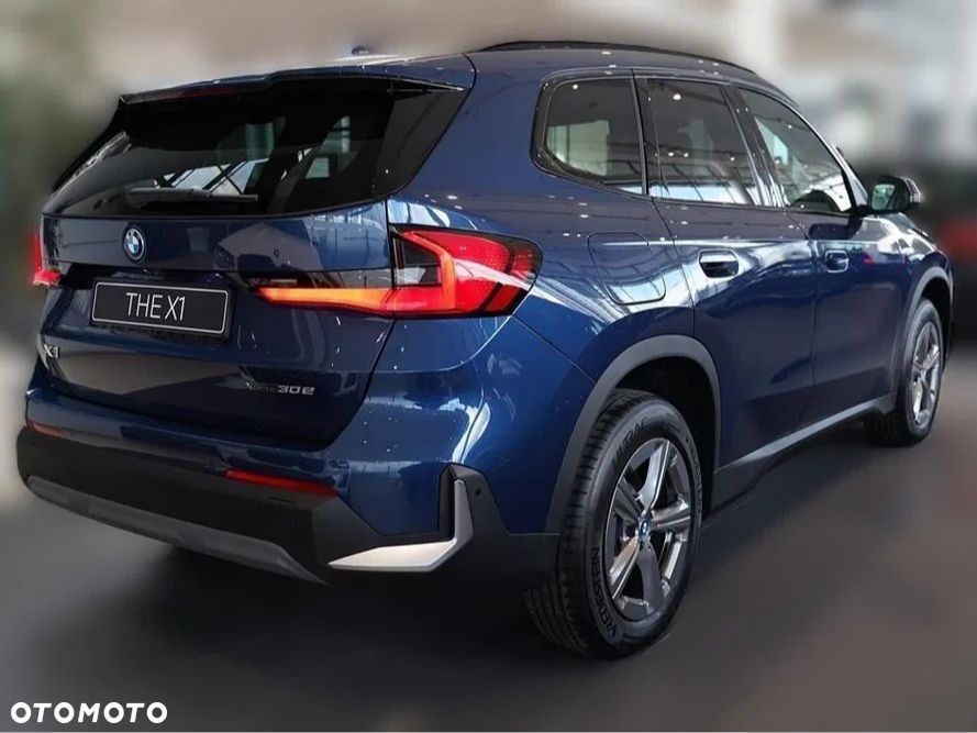 BMW X1 xDrive30e sport - 3