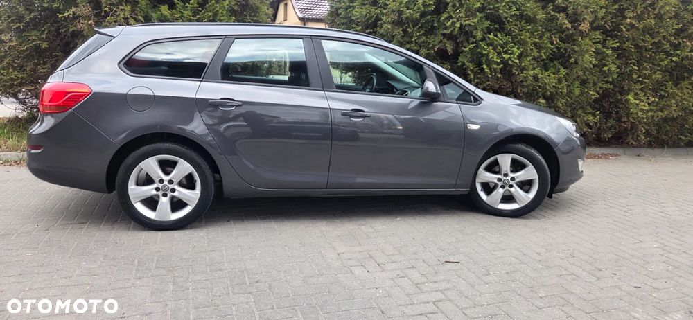 Opel Astra 1.6 Color Edition - 19