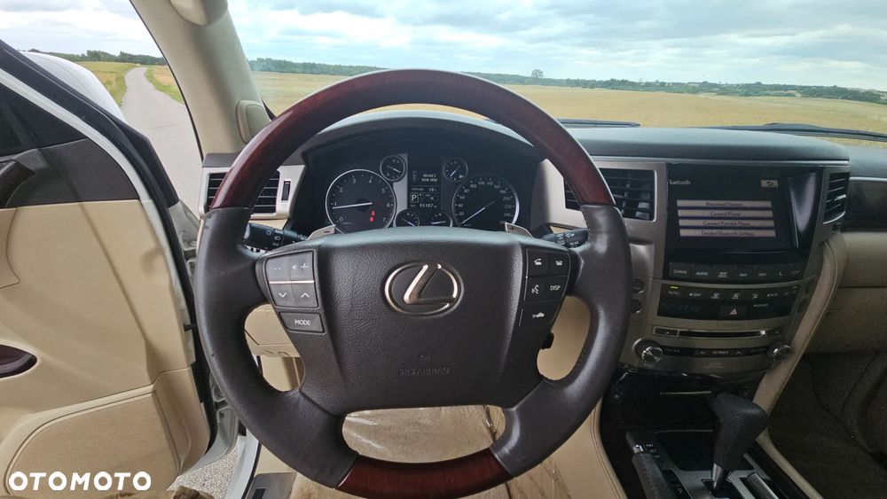 Lexus LX Standard - 12