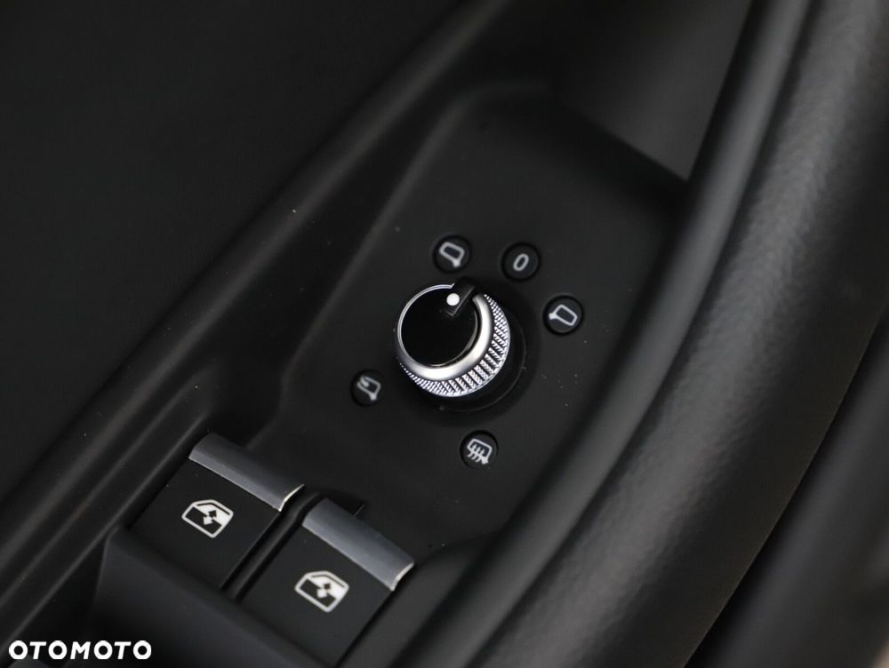Audi A4 Avant 40 TDI mHEV S tronic - 25