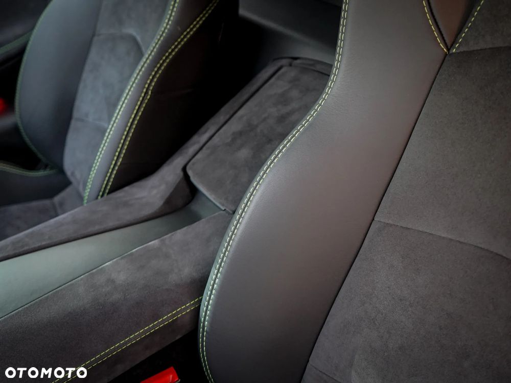 Lamborghini Aventador - 31