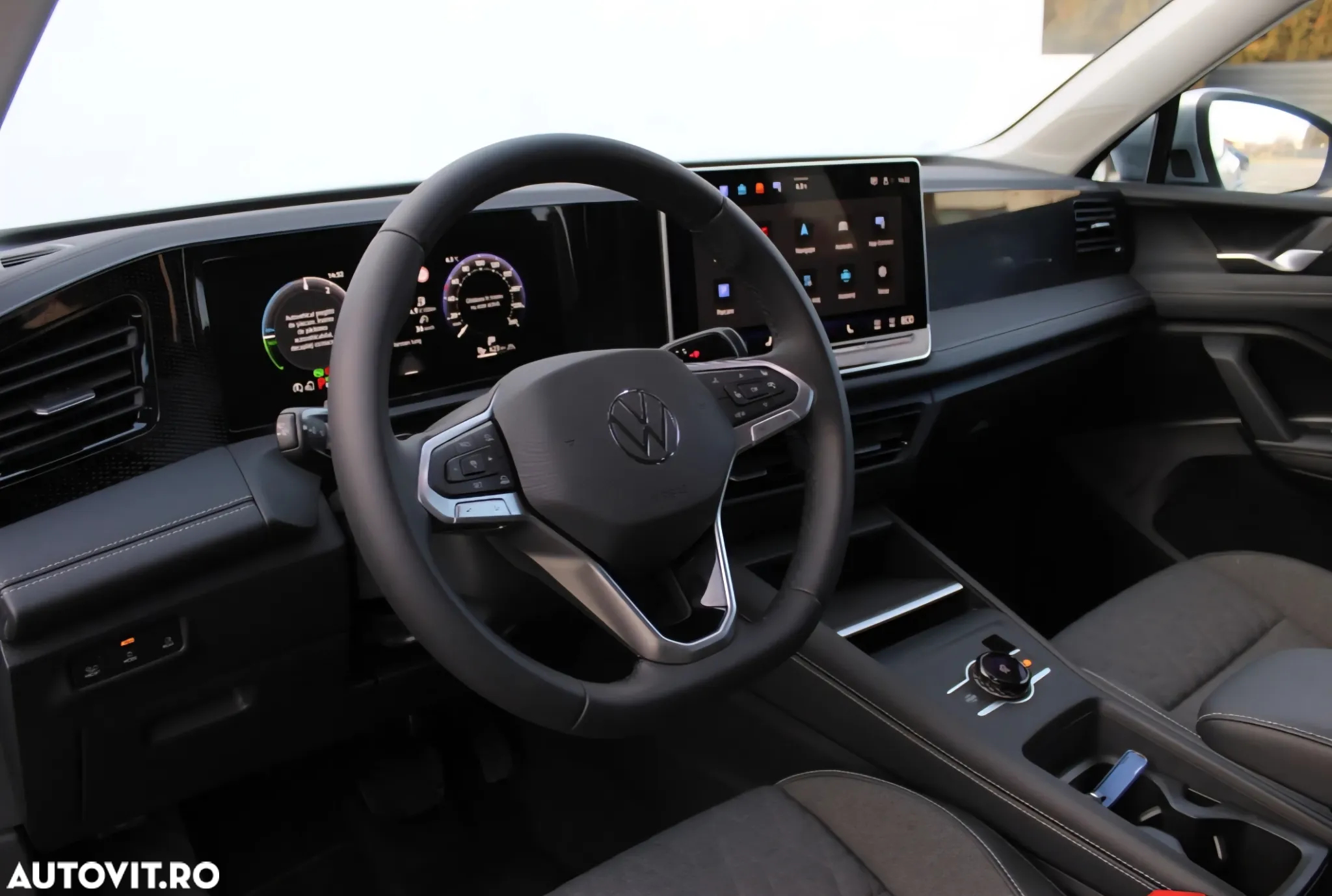 Volkswagen Tiguan 2.0 TDI DSG Advanced - 4