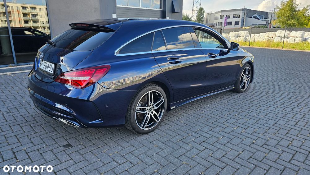 Mercedes-Benz CLA 180 AMG Line - 33