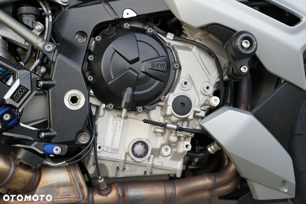 BMW S - 28