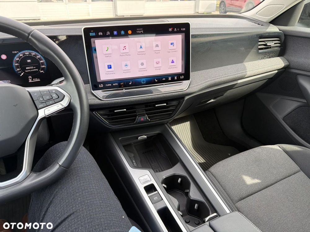 Volkswagen Passat - 14