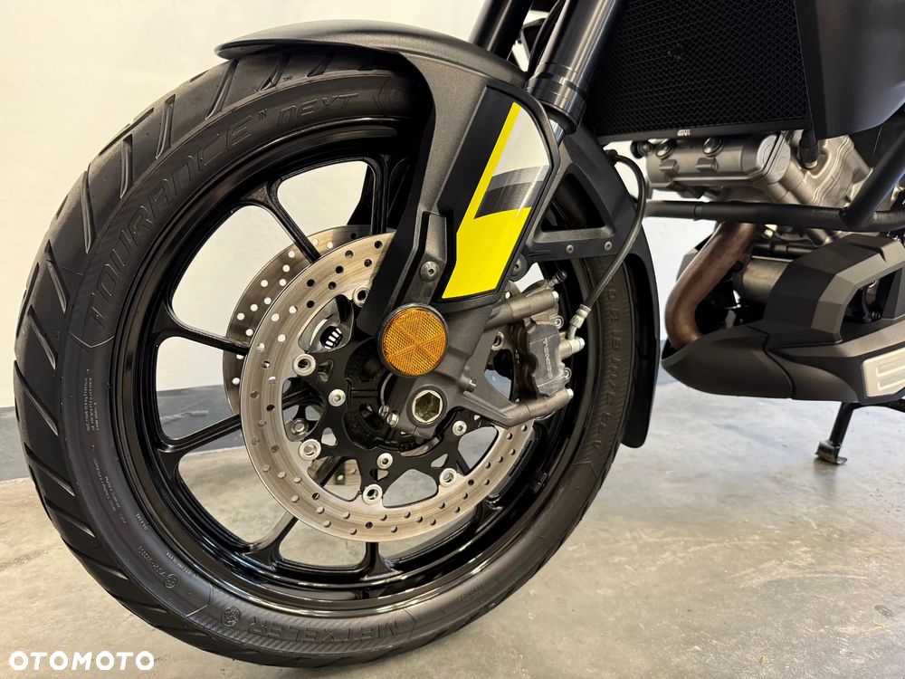 Suzuki V-STROM - 14