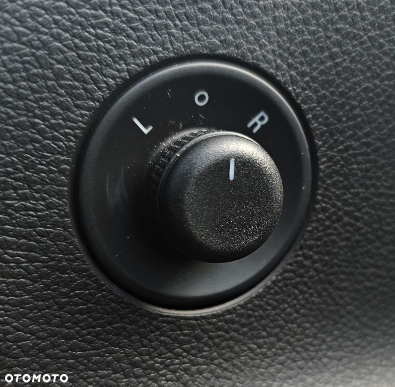 Opel Astra 1.4 Turbo - 26