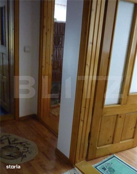 Apartament de vanzare, 4 camere, 100 mp, zona Vama, Suceava — fotografia 3