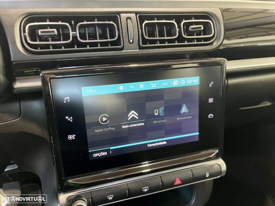 Citroën C3 1.2 PureTech Shine Pack - 17