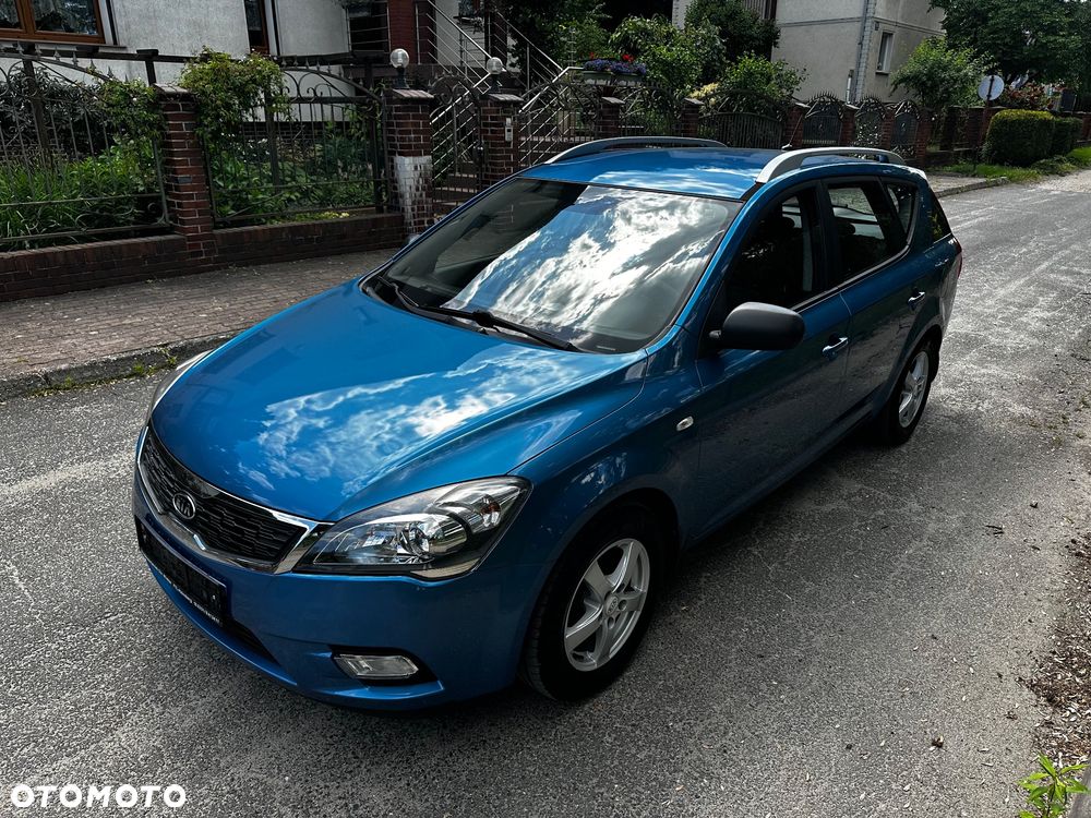 Kia Ceed - 5