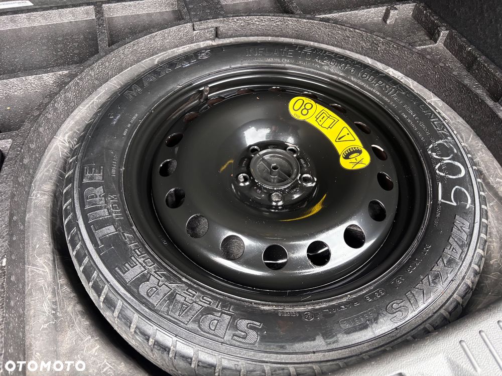 Ford Kuga 2.0 TDCi 2x4 Titanium - 34