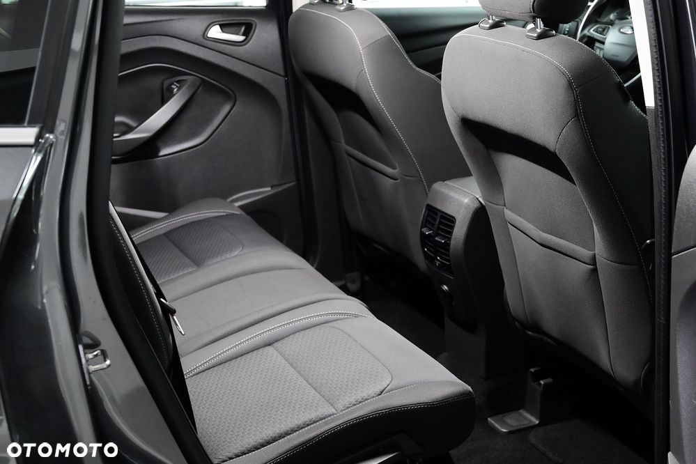 Ford Kuga 1.5 EcoBoost FWD Titanium ASS GPF - 10