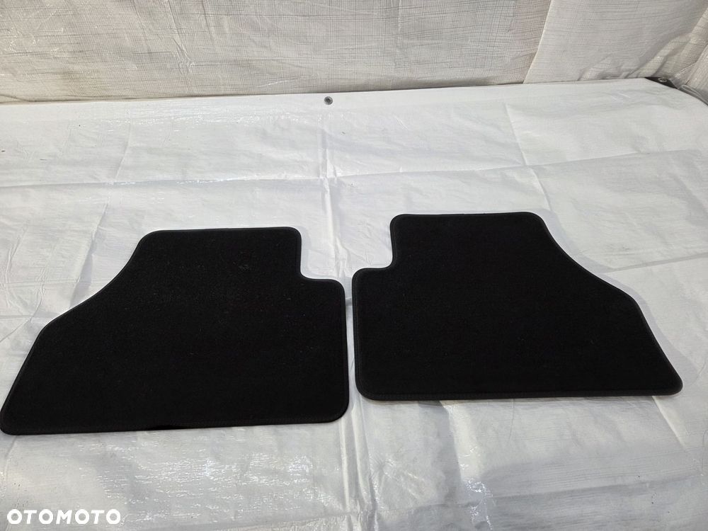 dywaniki dywaniki Ford Tourneo Connect tył AMN3CJ-K13035-AA NOWE ORYGINAŁ - 1