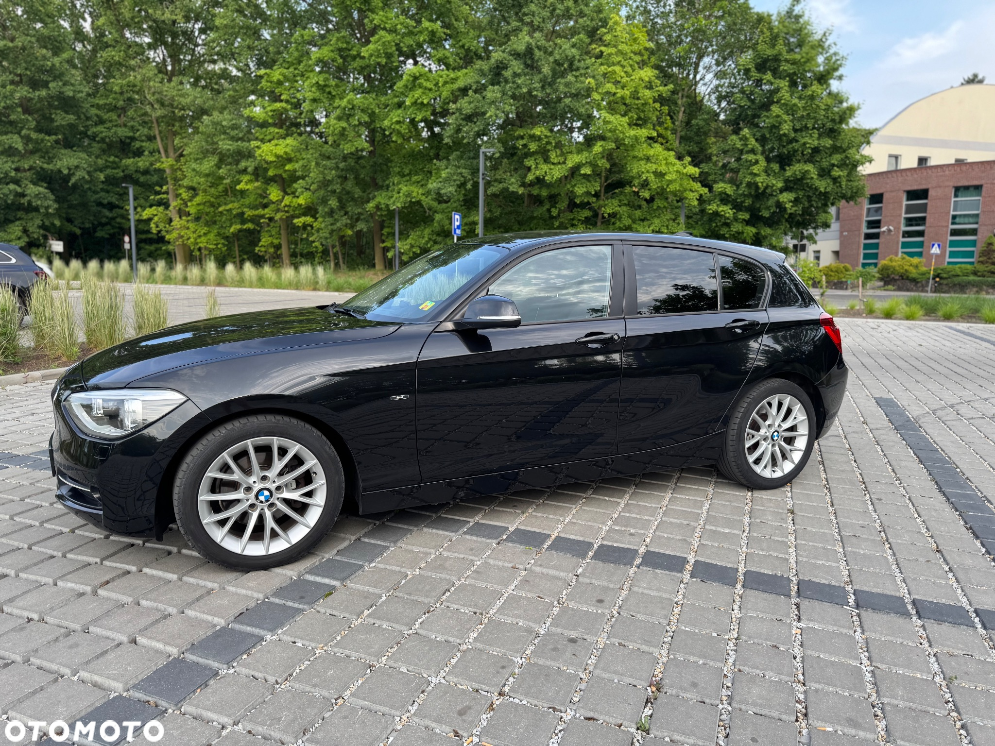 BMW Seria 1 120d Sport-Aut - 9