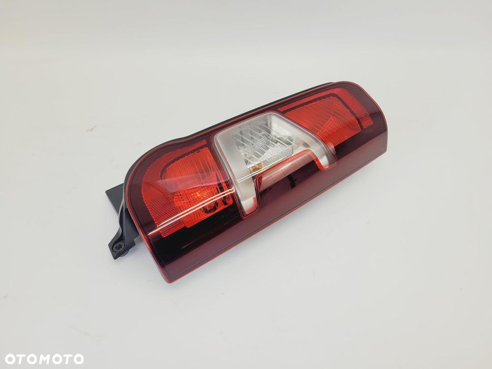 LAMPA PRAWY TYŁ PRAWA TYLNA PEUGEOT PARTNER IV 2018- 9820554880, #14410 - 1