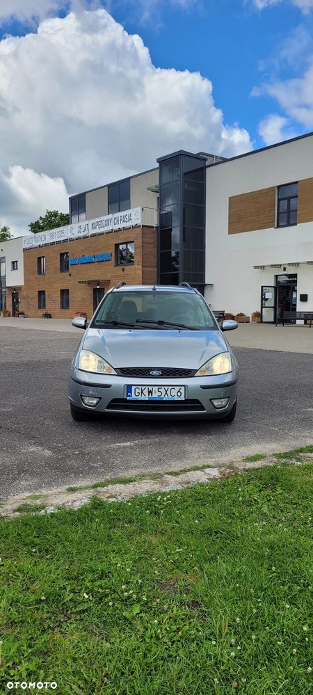 Ford Focus 1.6 Ghia - 1