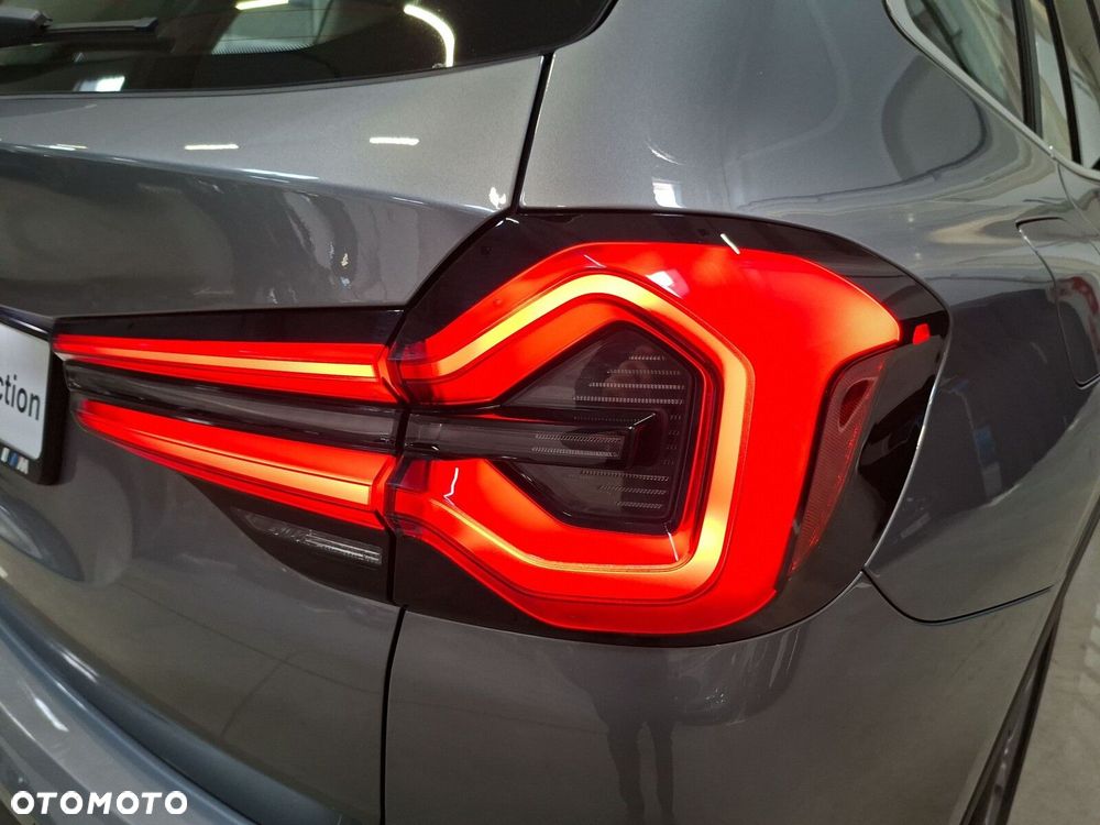 BMW X3 - 18