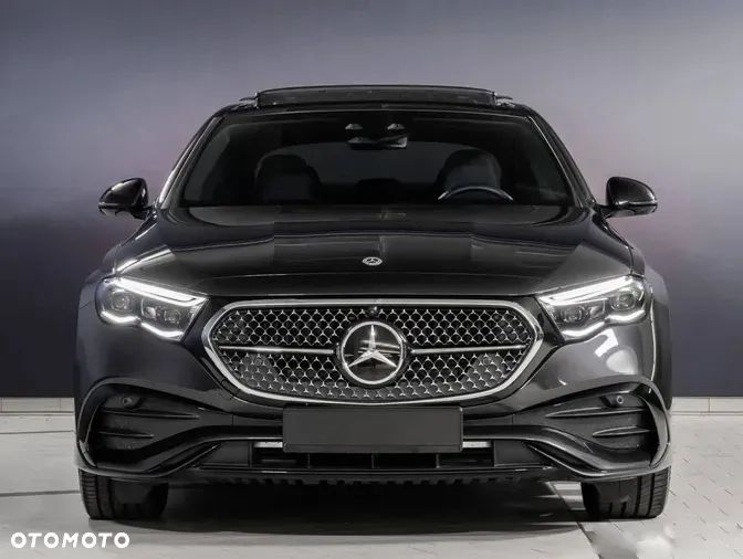 Mercedes-Benz Klasa E 220 d 4-Matic AMG - 2