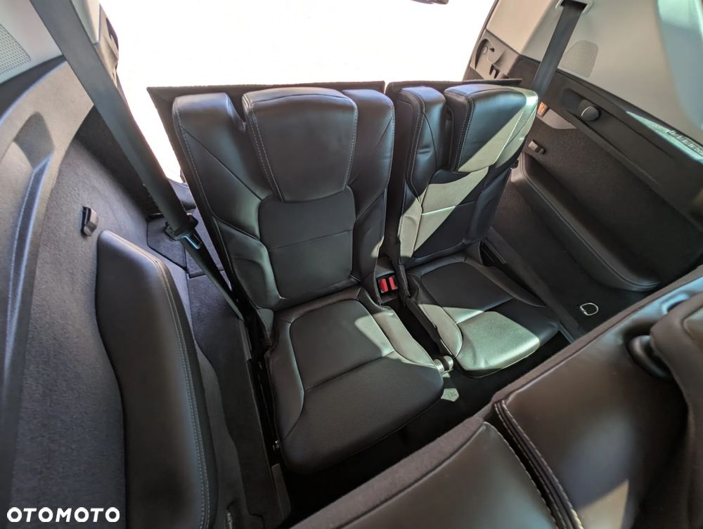 Renault Espace 1.6 dCi Energy Initiale Paris EDC 7os - 37