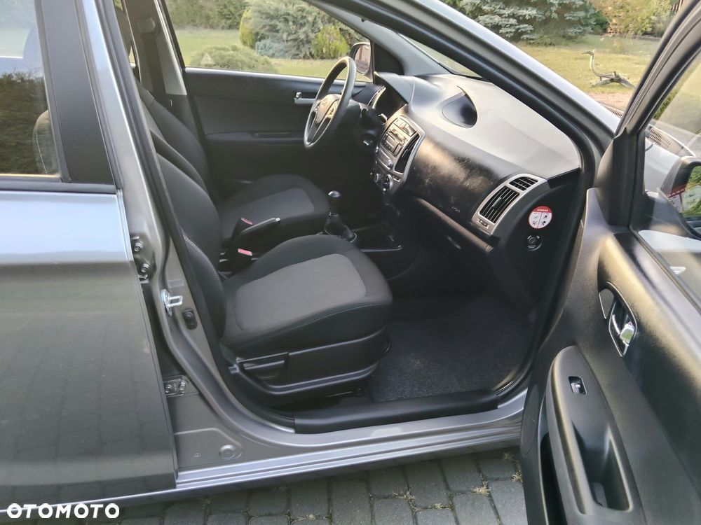 Hyundai i20 - 9