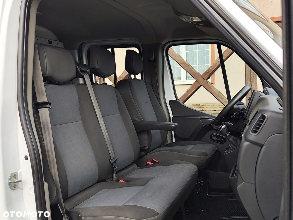 Renault Master 2.3dCi 165 - 12