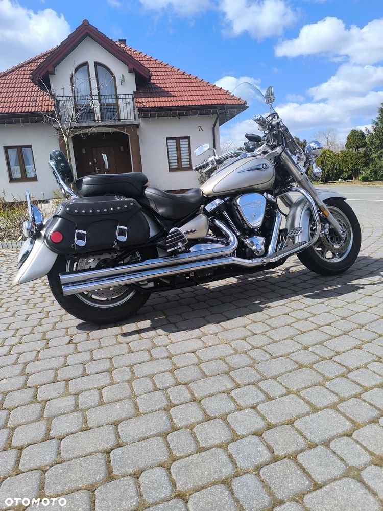 Yamaha Road Star - 10