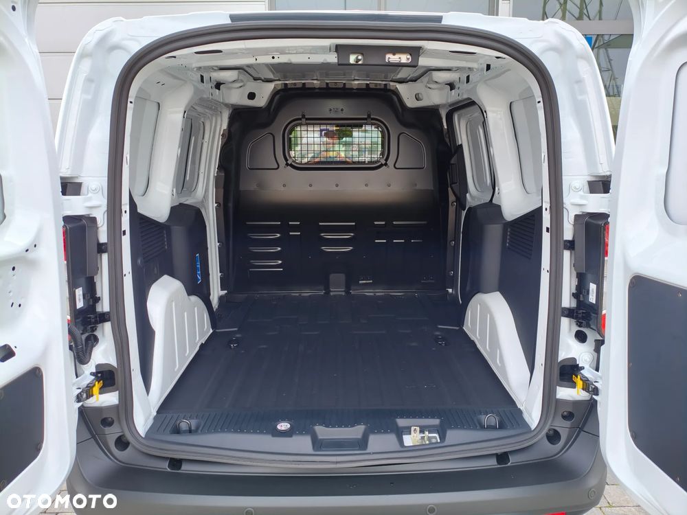 Ford Transit Courier Elektryczny - 9
